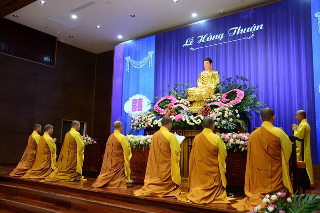 The Wedding Ceremony at the pagoda