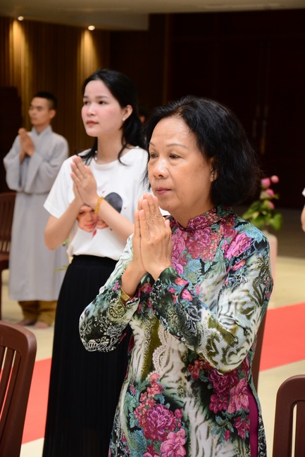 The Wedding Ceremony at the pagoda