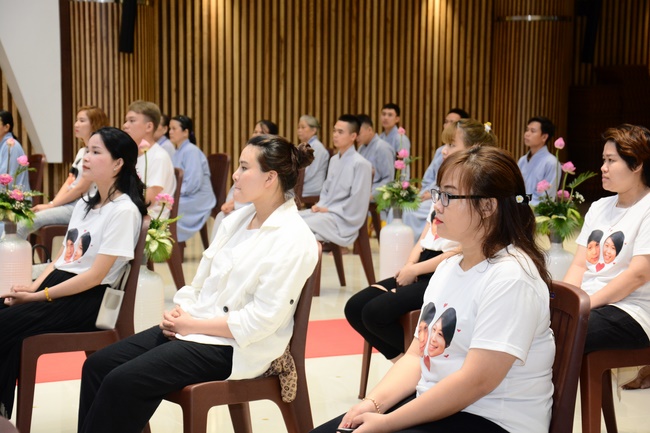 The Wedding Ceremony at the pagoda