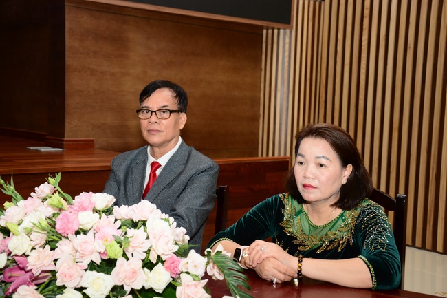 The Wedding Ceremony at the pagoda