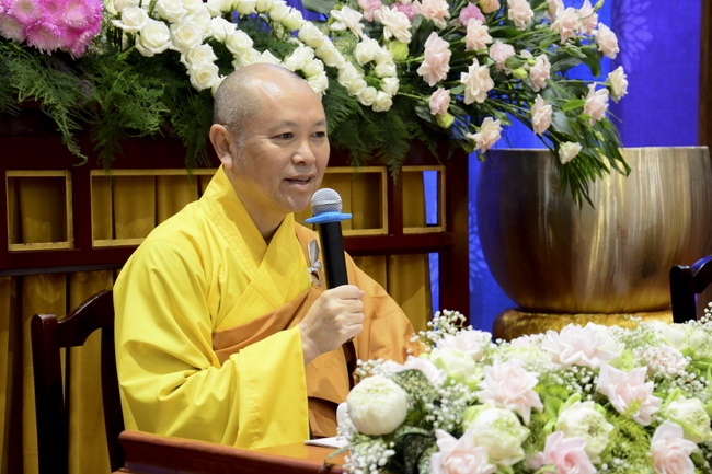 The Wedding Ceremony at the pagoda