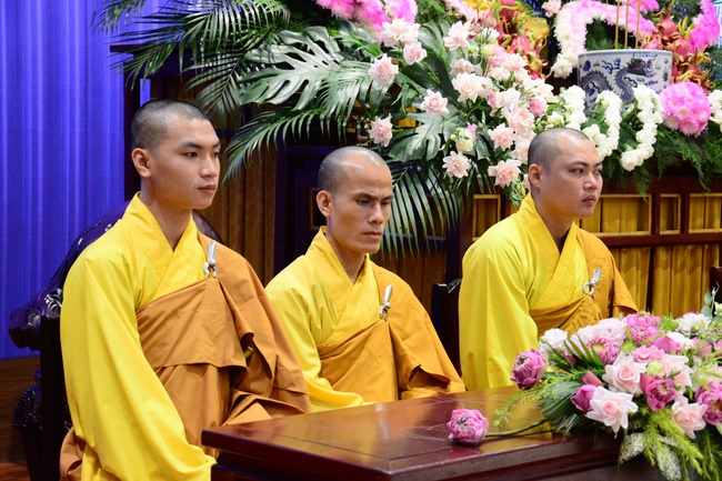 The Wedding Ceremony at the pagoda