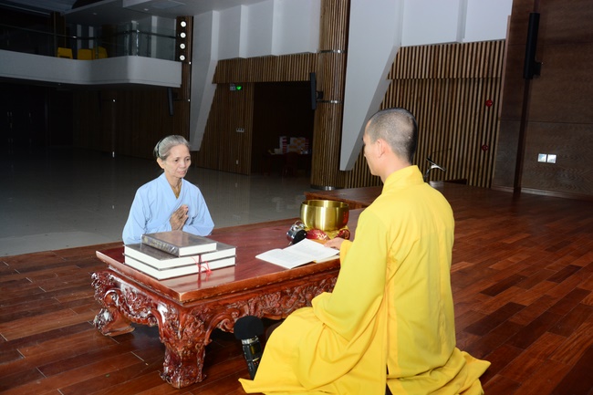 The elderly Buddhist responded to the contest learning Dhammapada sutra.