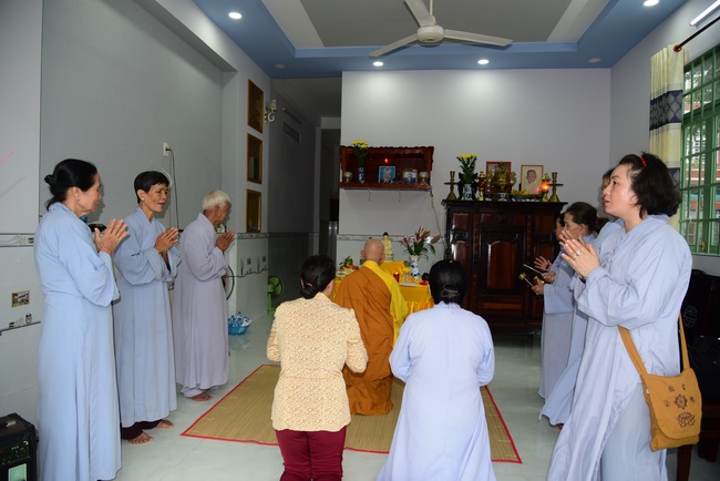 The rite praying for rebirth in Hoc Mon District