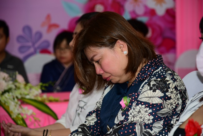 Ullambana Ceremony expressing gratitude to the parents, customers and employees of Trang Nguyen Company