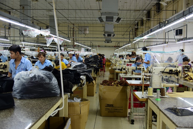 Ullambana Ceremony expressing gratitude to the parents, customers and employees of Trang Nguyen Company