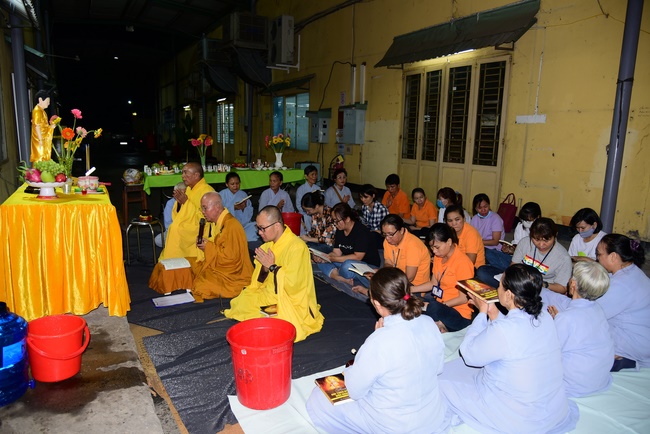 The Rite Praying for Peace at VIKING Company, Hoc Mon.