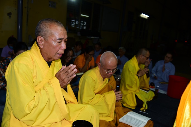 The Rite Praying for Peace at VIKING Company, Hoc Mon.