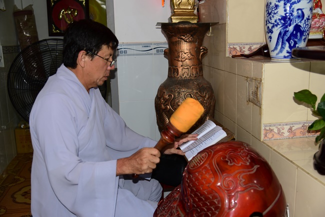 Repentant Ceremony at Minh Chat  ashram in Can Tho