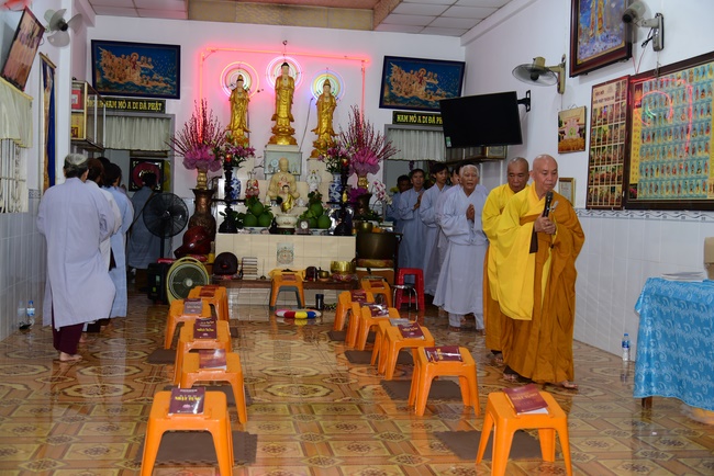 Repentant Ceremony at Minh Chat  ashram in Can Tho