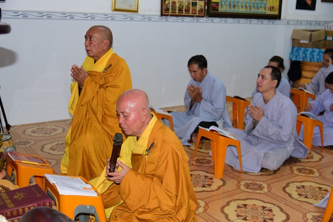 Repentant Ceremony at Minh Chat  ashram in Can Tho