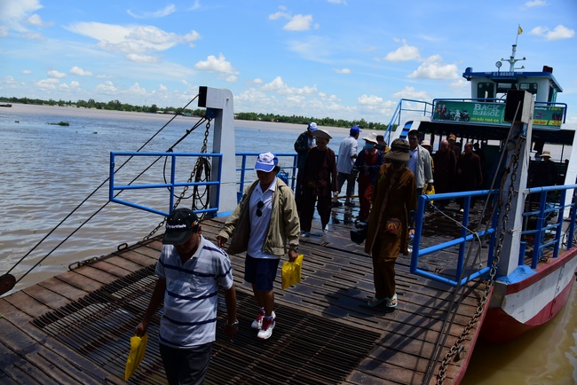 Freeing creatures on Co Bac ferry in Can Tho
