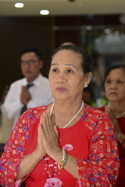 The Wedding Ceremony at the pagoda