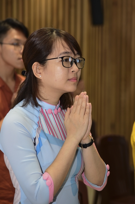 The Wedding Ceremony at the pagoda