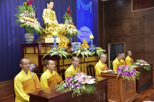The Wedding Ceremony at the pagoda