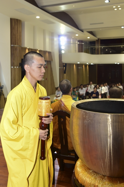 The Wedding Ceremony at the pagoda