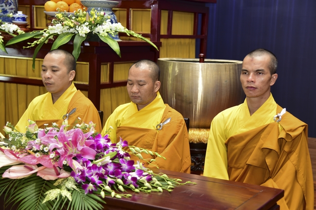 The Wedding Ceremony at the pagoda
