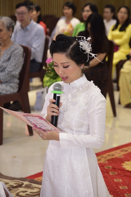 The Wedding Ceremony at the pagoda