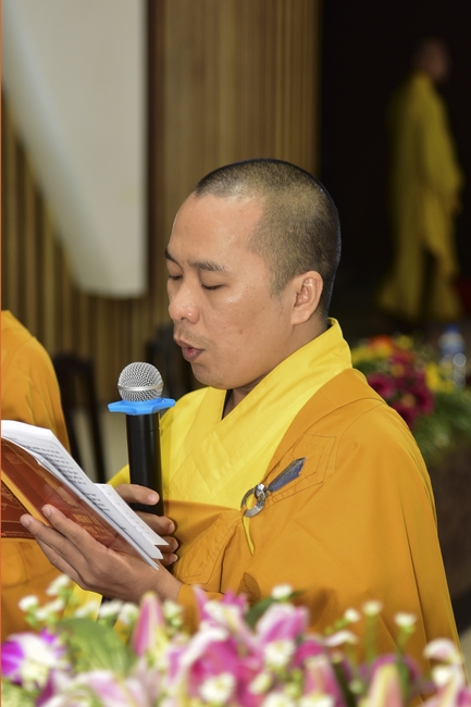The Wedding Ceremony at the pagoda