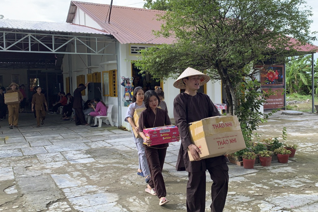 Trung thu yêu thương chùa An Hương, An Giang