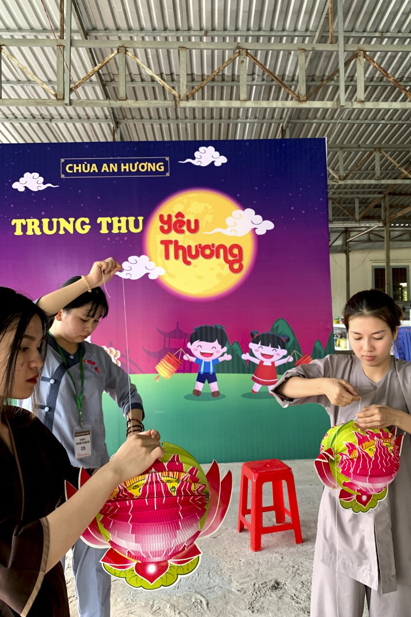 Trung thu yêu thương chùa An Hương, An Giang