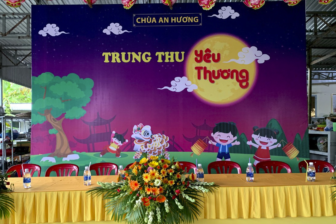 Trung thu yêu thương chùa An Hương, An Giang