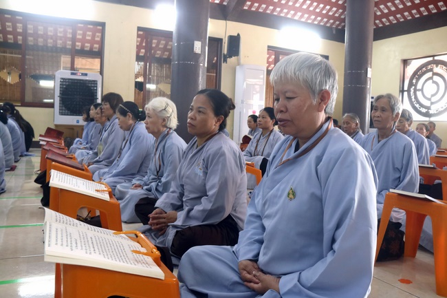 Khóa tu “Sứ Giả Như Lai” chùa Hòa Phúc