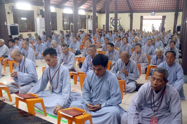 Khóa tu “Sứ Giả Như Lai” chùa Hòa Phúc