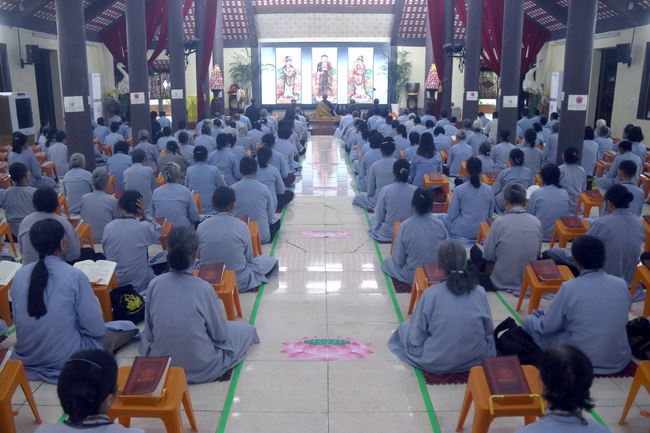 Khóa tu “Sứ Giả Như Lai” chùa Hòa Phúc