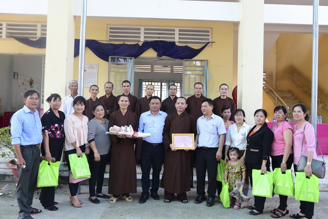 Spreading the love on Mid-Autumn Festival in Tay Ninh