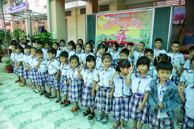 Spreading the love on Mid-Autumn Festival in Tay Ninh