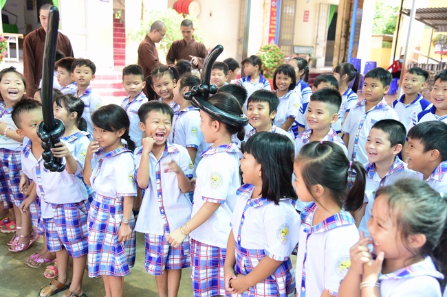 Spreading the love on Mid-Autumn Festival in Tay Ninh