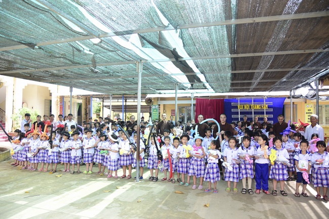 Spreading the love on Mid-Autumn Festival in Tay Ninh
