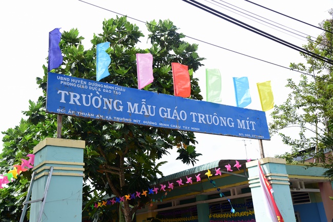 Spreading the love on Mid-Autumn Festival in Tay Ninh