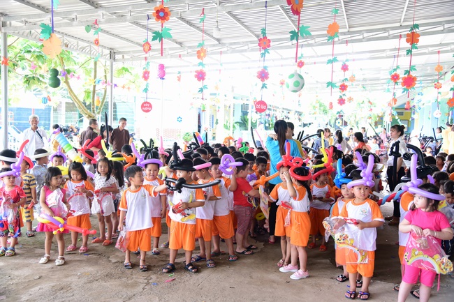 Spreading the love on Mid-Autumn Festival in Tay Ninh