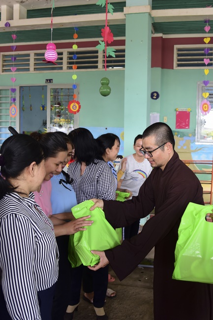 Spreading the love on Mid-Autumn Festival in Tay Ninh