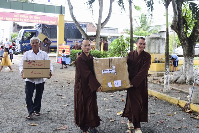 Spreading the love on Mid-Autumn Festival in Tay Ninh