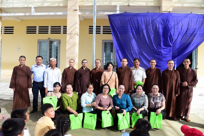 Spreading the love on Mid-Autumn Festival in Tay Ninh