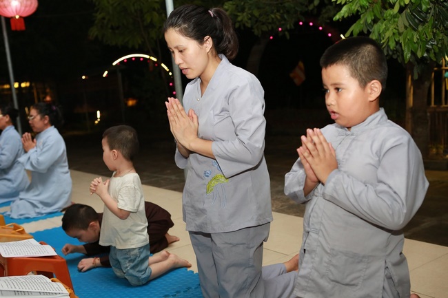 Repentant Ceremony at Dong Cao pagoda in Thanh Hóa