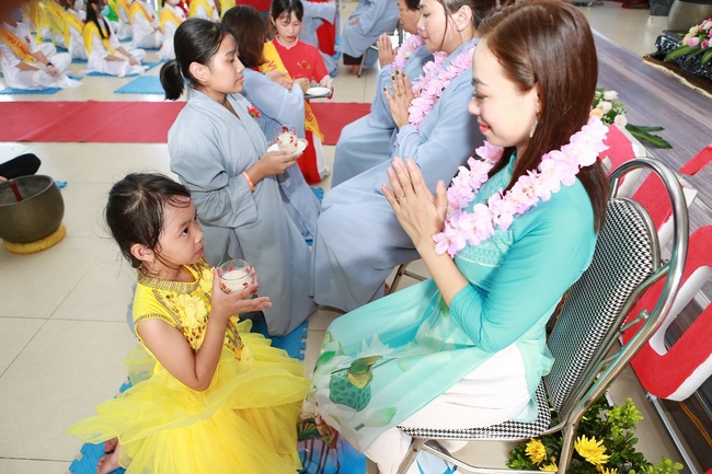 The Great Ullambana Ceremony at Dong Cao Pagoda in Thanh Hoa