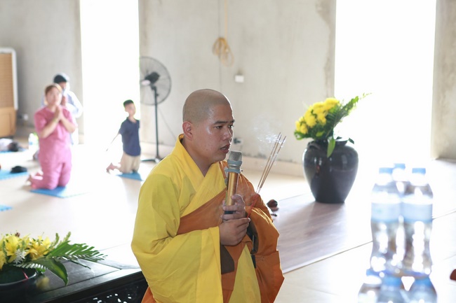 The Ullambana dharma assembly of filial piety  at Dong Cao Pagoda