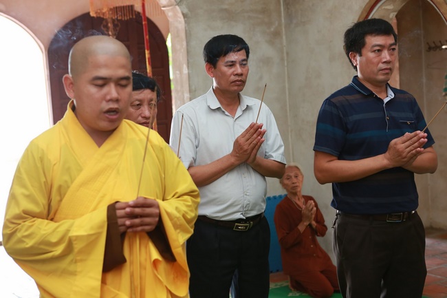 The Ullambana dharma assembly of filial piety  at Dong Cao Pagoda