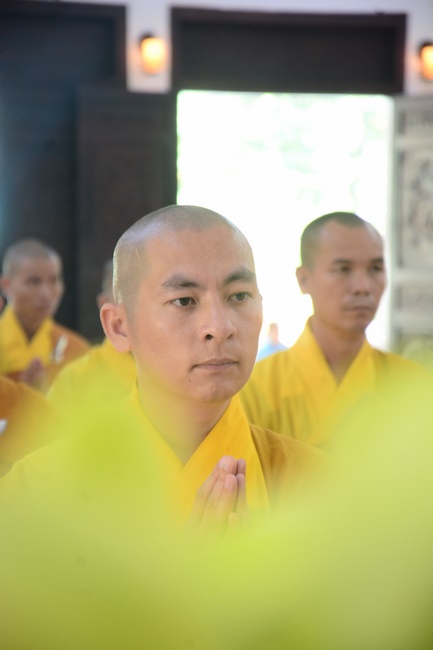 Wishing a long life to the Senior Abbot