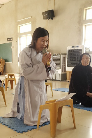 The 10th retreat “Practice as the Buddha's Teachings” at Dong Cao Pagoda