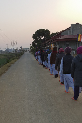 The 10th retreat “Practice as the Buddha's Teachings” at Dong Cao Pagoda