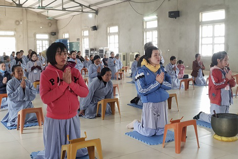 The 10th retreat “Practice as the Buddha's Teachings” at Dong Cao Pagoda