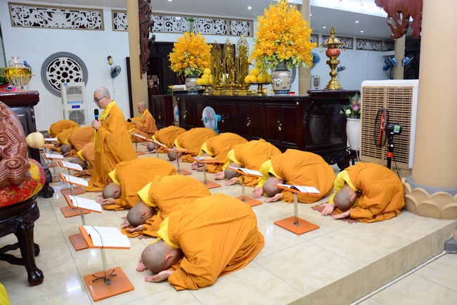 Repentant Ceremony on Nov. 30th, Year of Mouse