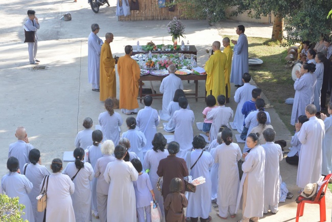 Year Ending Retreat at Hung Phap Pagoda, Dong Nai