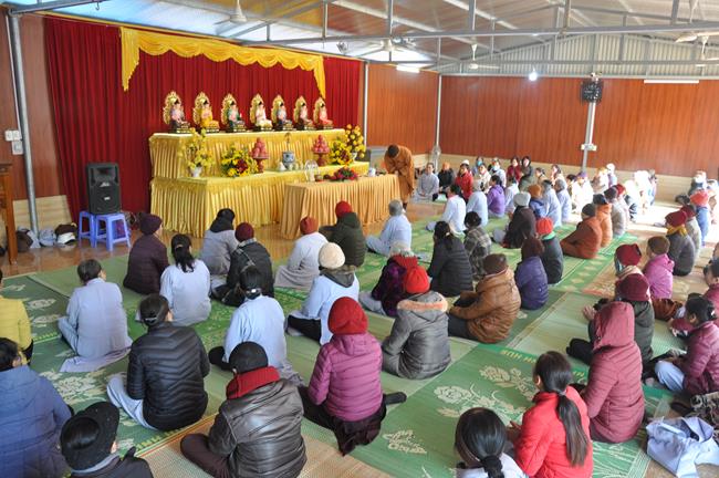 Chùa Tiêu Dao hướng dẫn oai nghi của người Phật tử