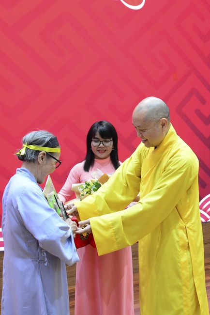 The 2nd Program Ring the Pagoad Bell